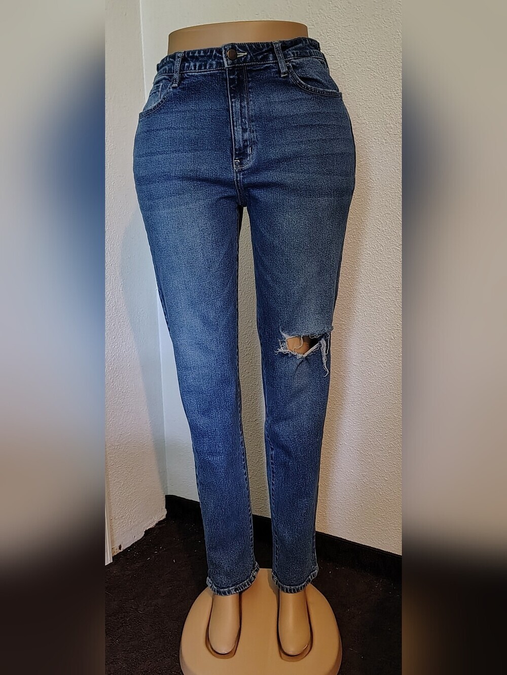 Nature Denim High-Rise Women's Blue Distressed Mom Jeans